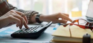 how to determine business value